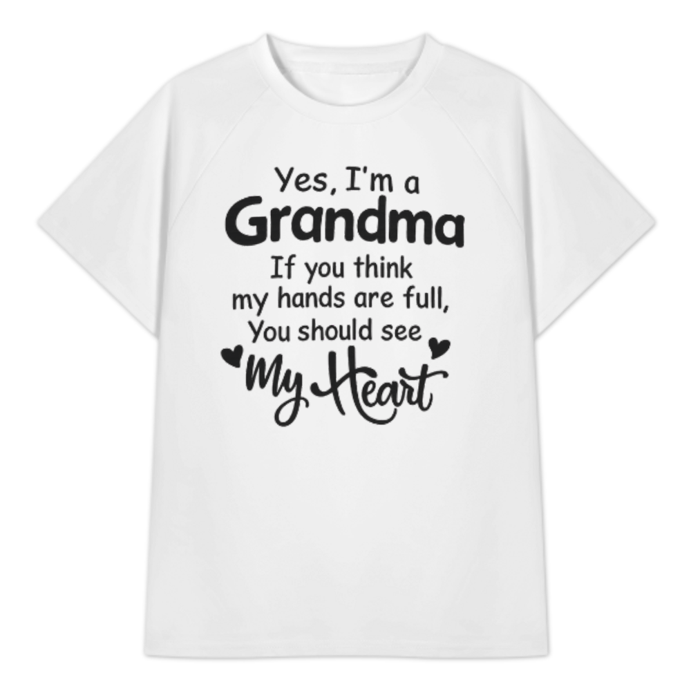 Grandma Heart Full Inspirational Graphic T-Shirt | Loving Grandmother Family Quote Tee(z909)