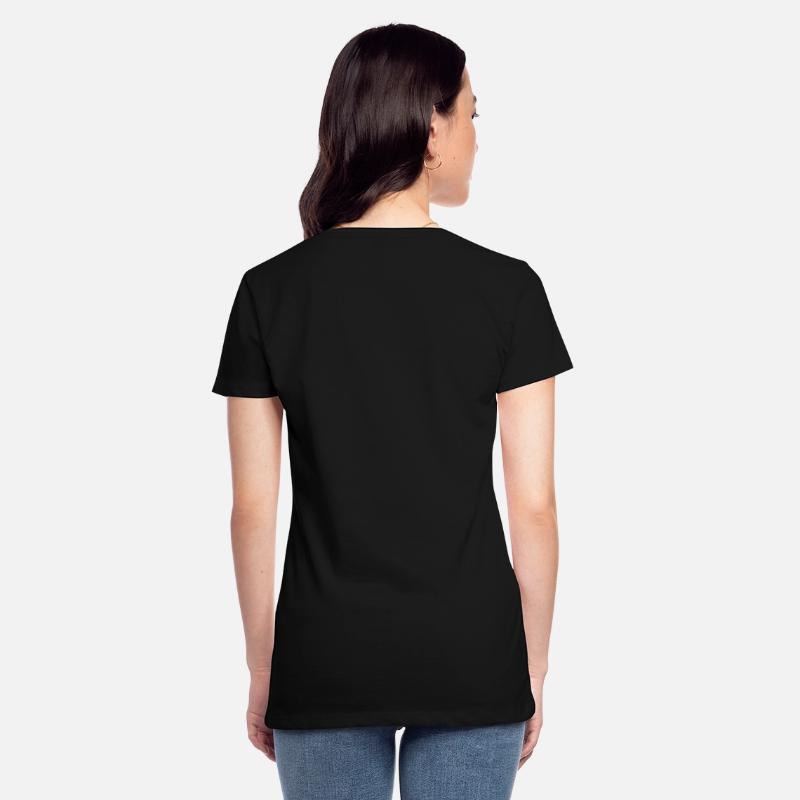 A Girl Who Loves Bigfoot Hide And Seek Retro Gift