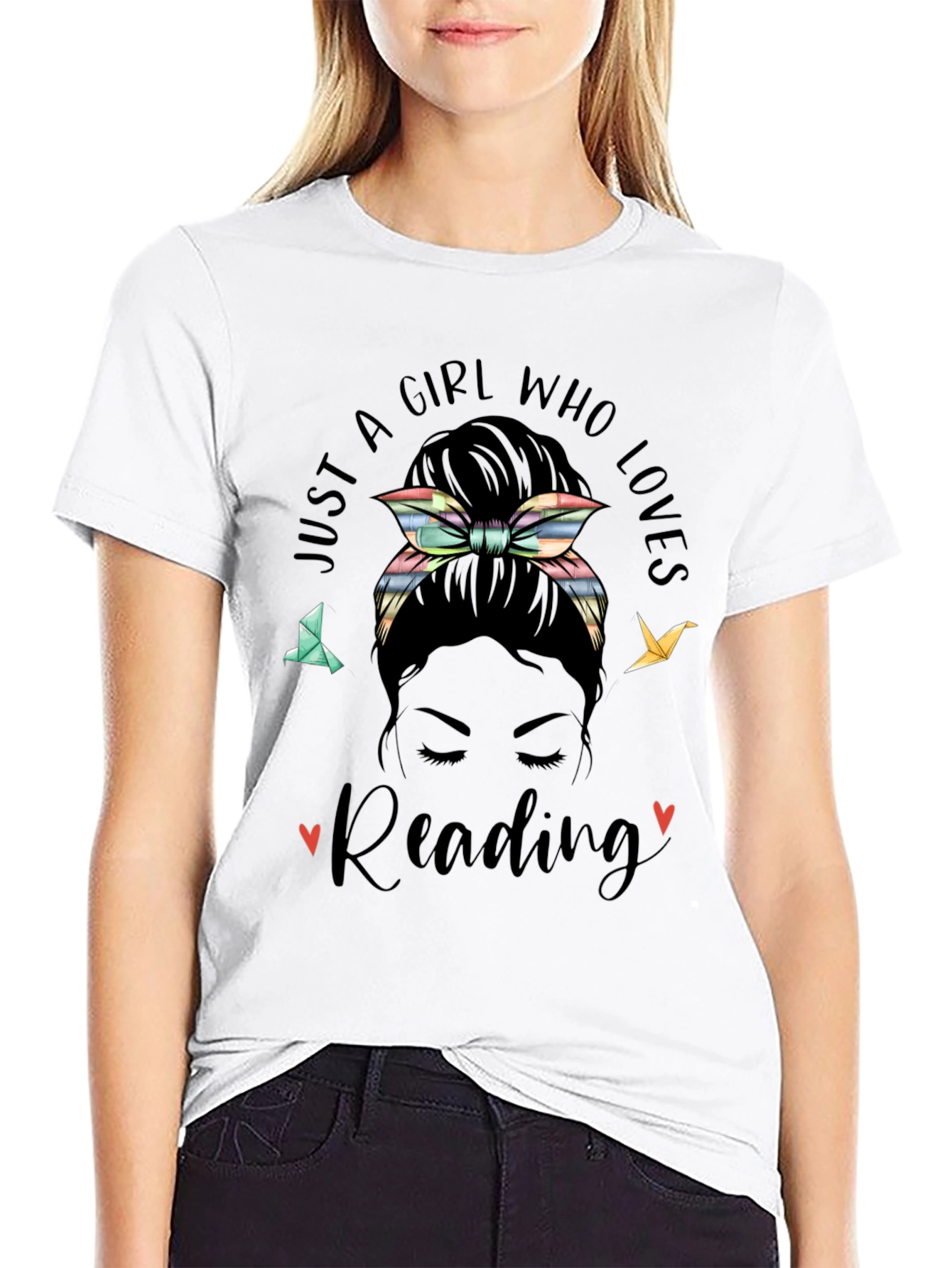 Girl Who Loves Reading T-Shirt