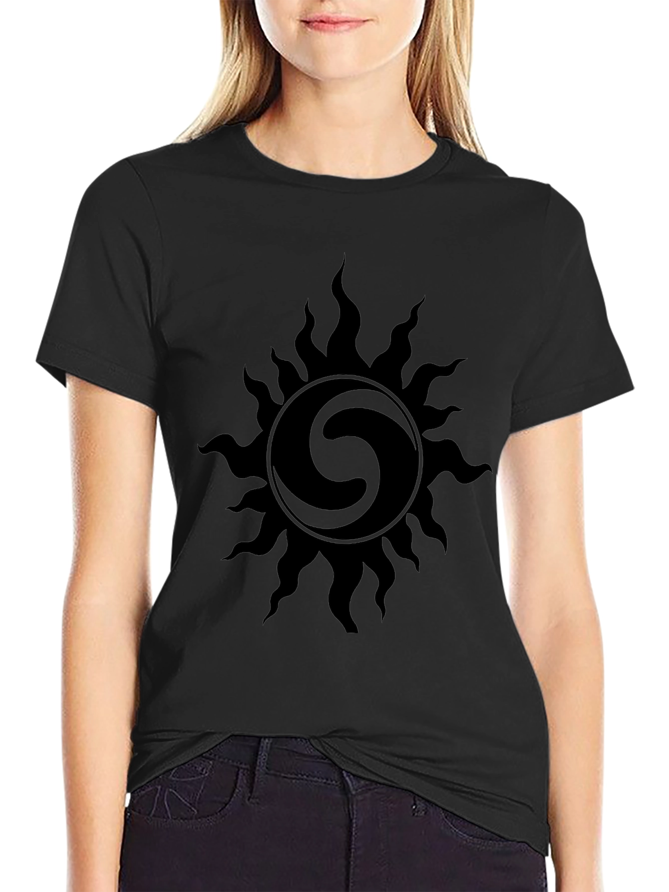 Black Sun Graphic Tee - Stylish Mens T-Shirt