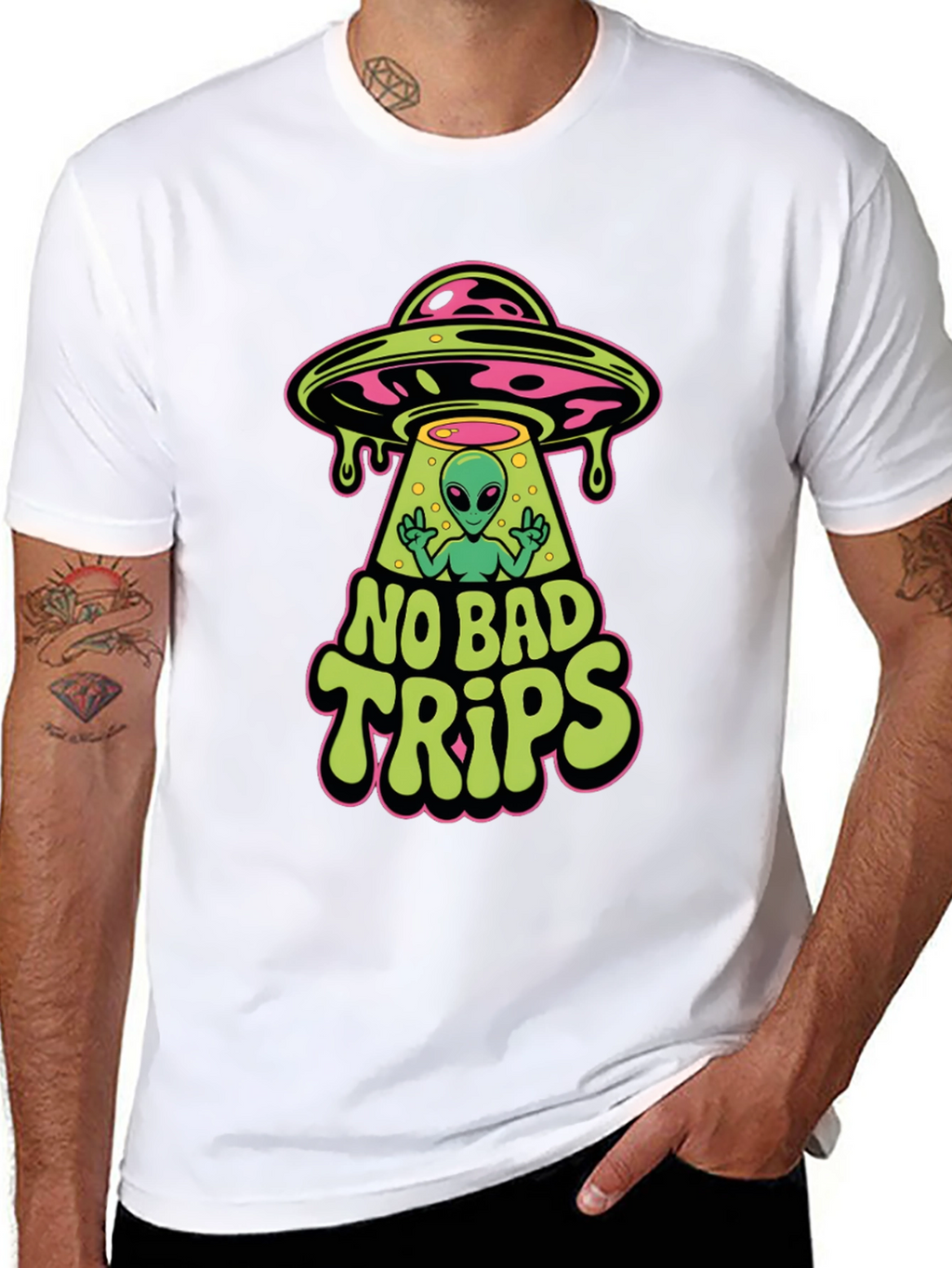No Bad Trips Alien UFO Graphic T-Shirt