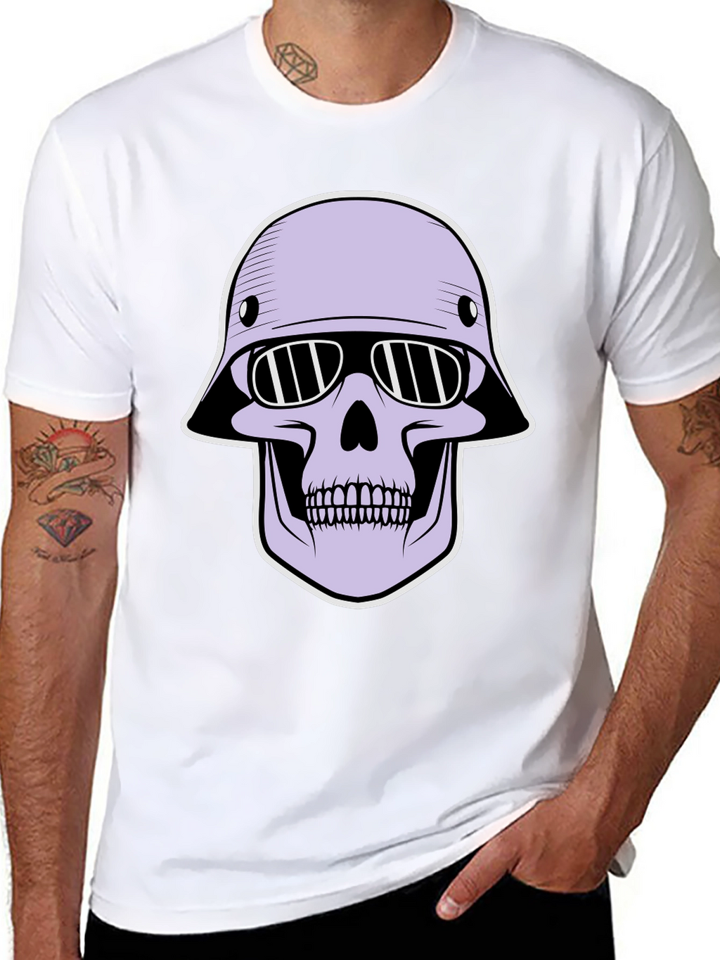 Skull Helmet Graphic Tee - Edgy Streetwear