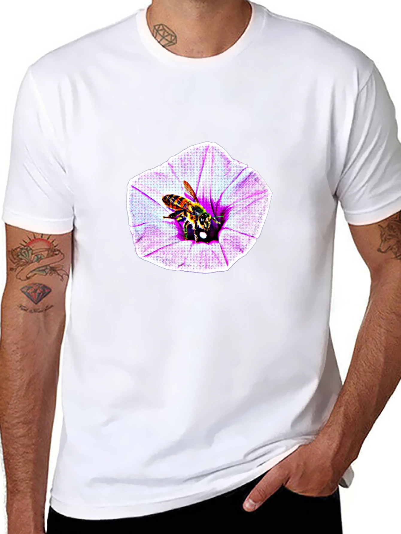 Bee on Flower Graphic T-Shirt - Black
