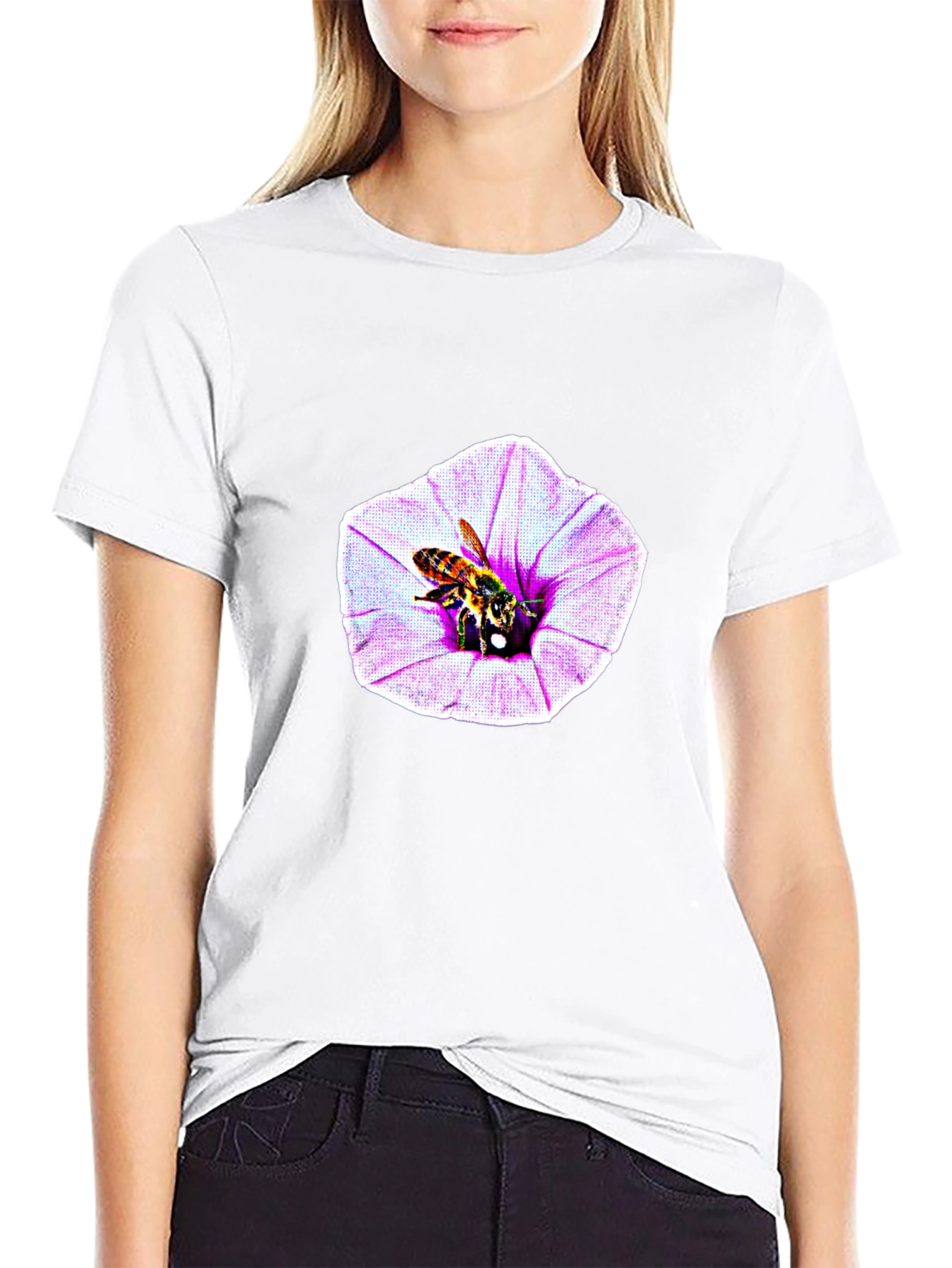 Bee on Flower Graphic T-Shirt - Black