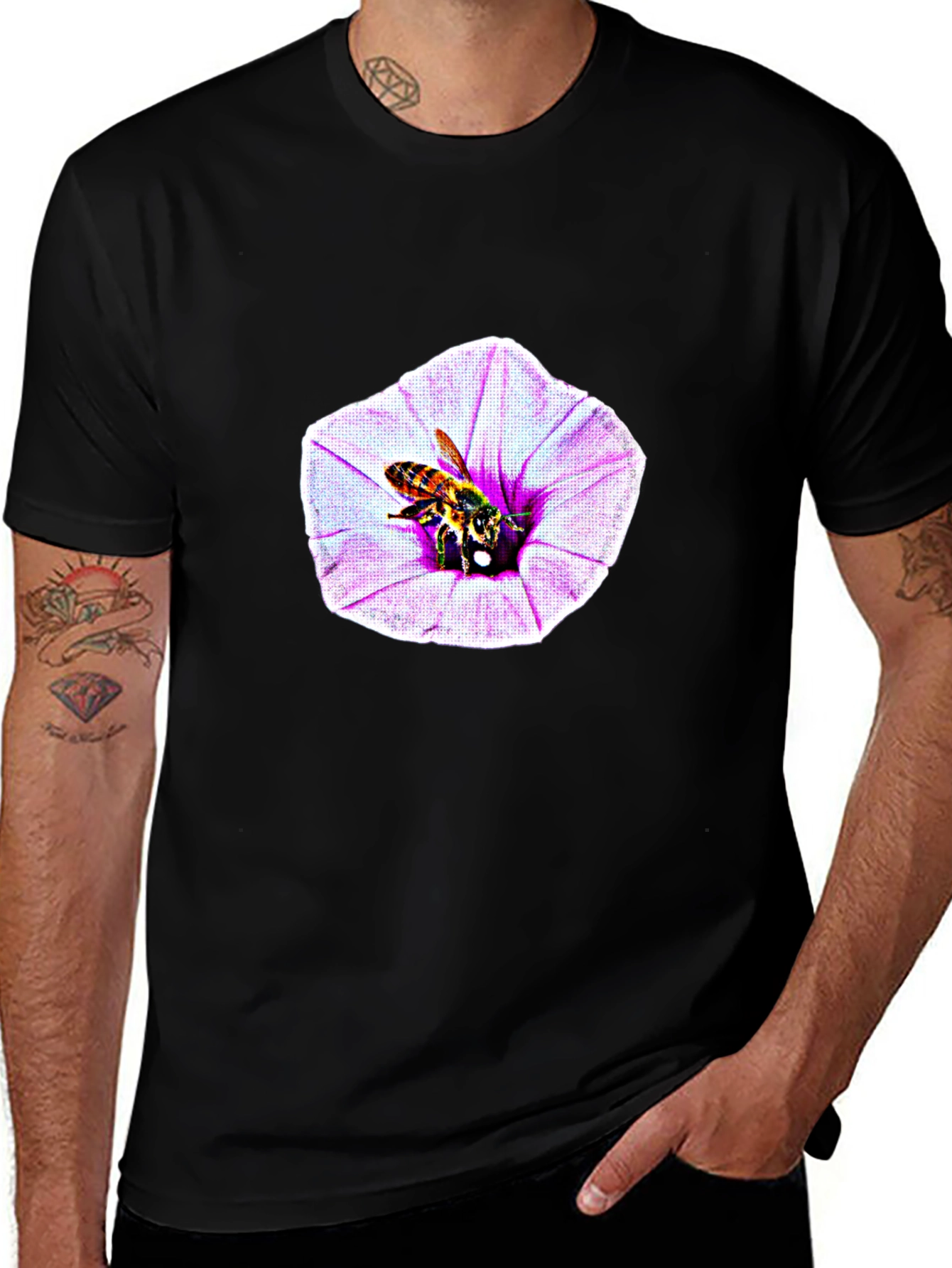 Bee on Flower Graphic T-Shirt - Black