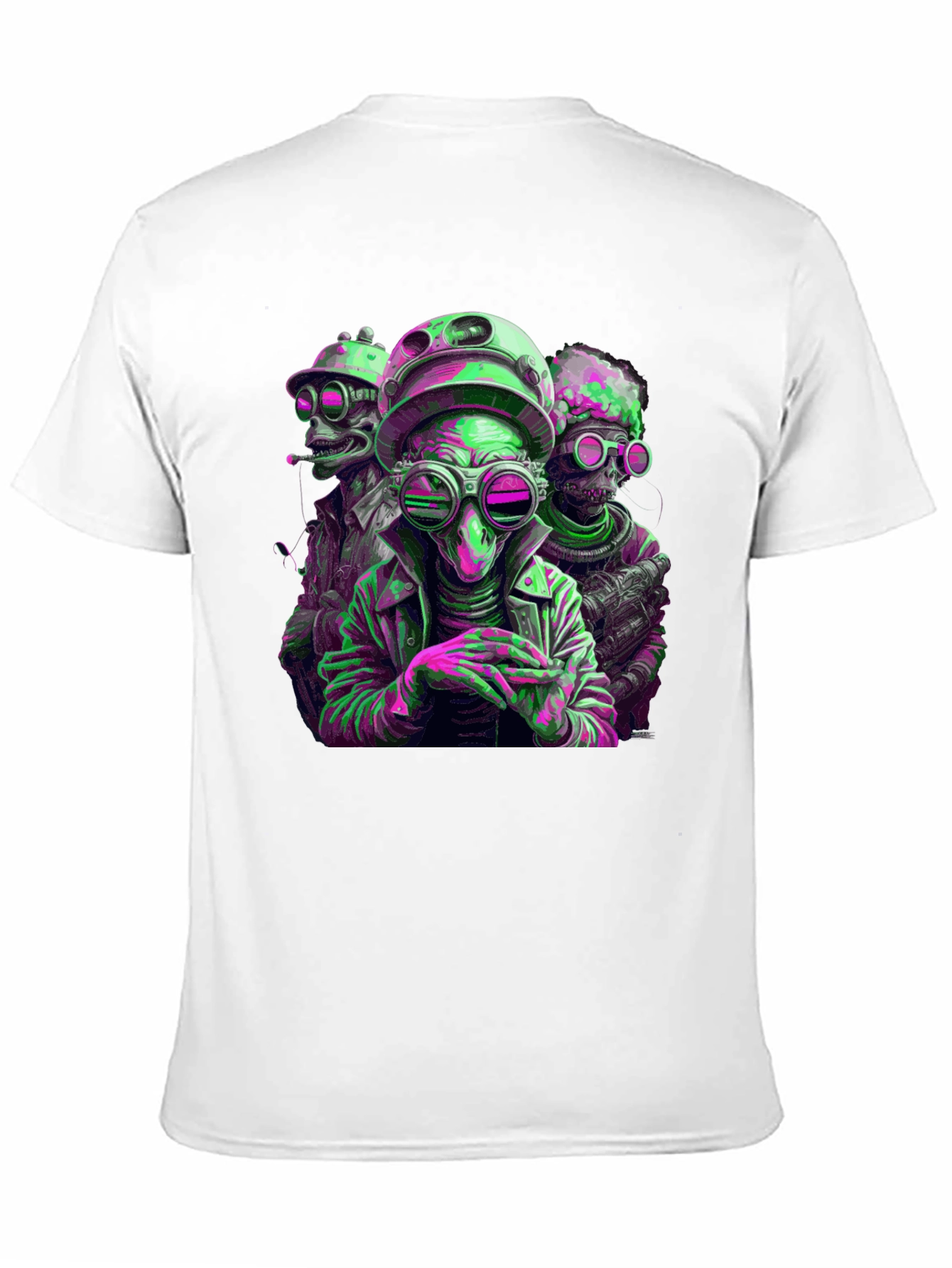 Steampunk Alien T-Shirt - Retro Sci-Fi Design