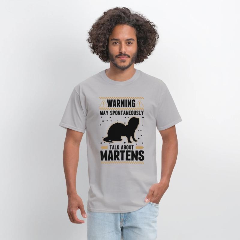 Alert Marten Mink Badger Pine