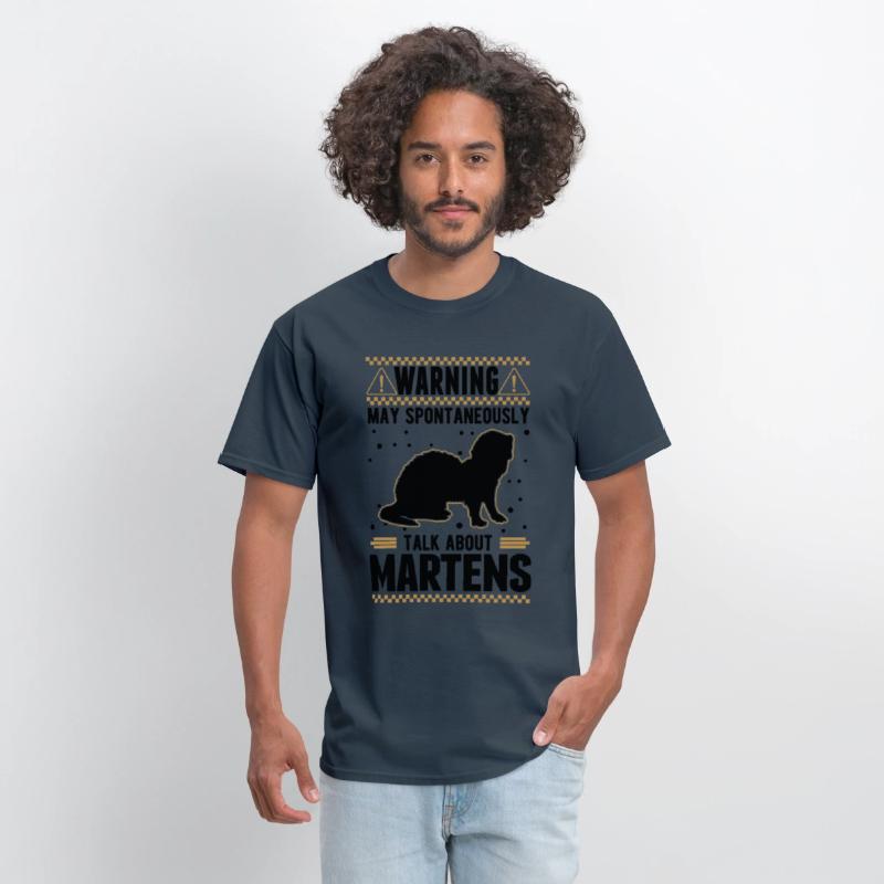 Alert Marten Mink Badger Pine