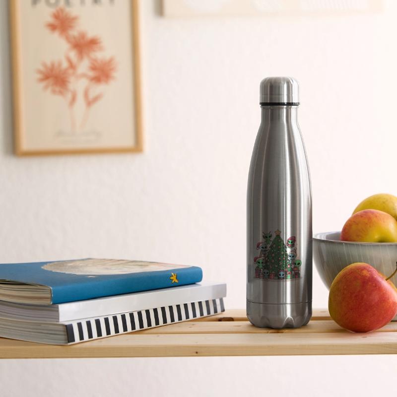 Aliens decorate Christmas tree