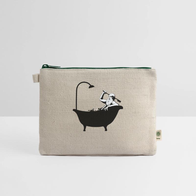 Banksy - Grandpa in the bathtub