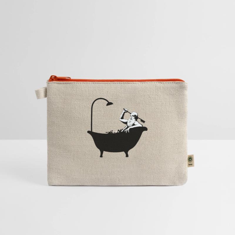 Banksy - Grandpa in the bathtub