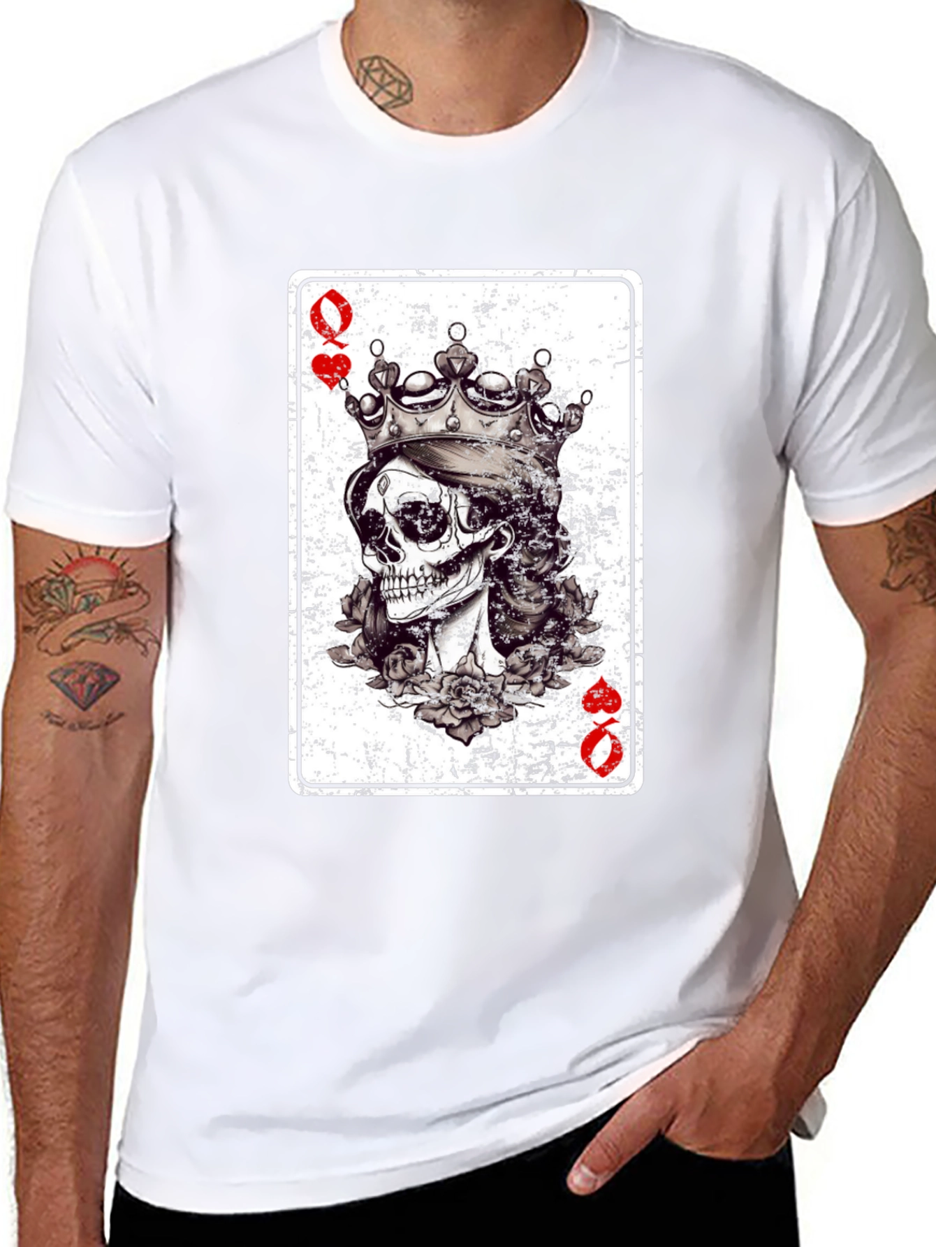 Queen of Hearts Skull Graphic Tee - Black