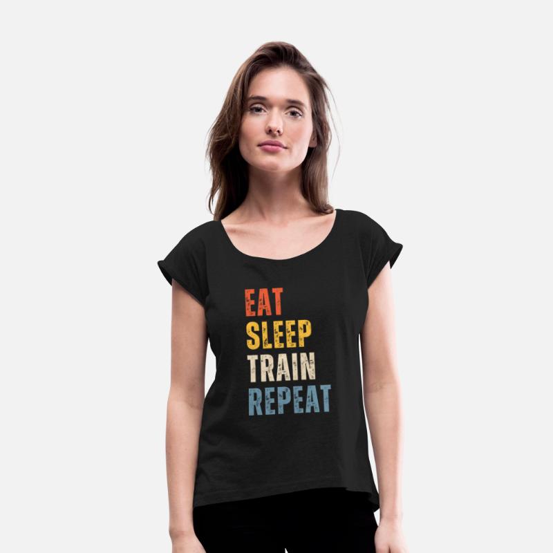 EAT SLEEP TRAIN REPEAT