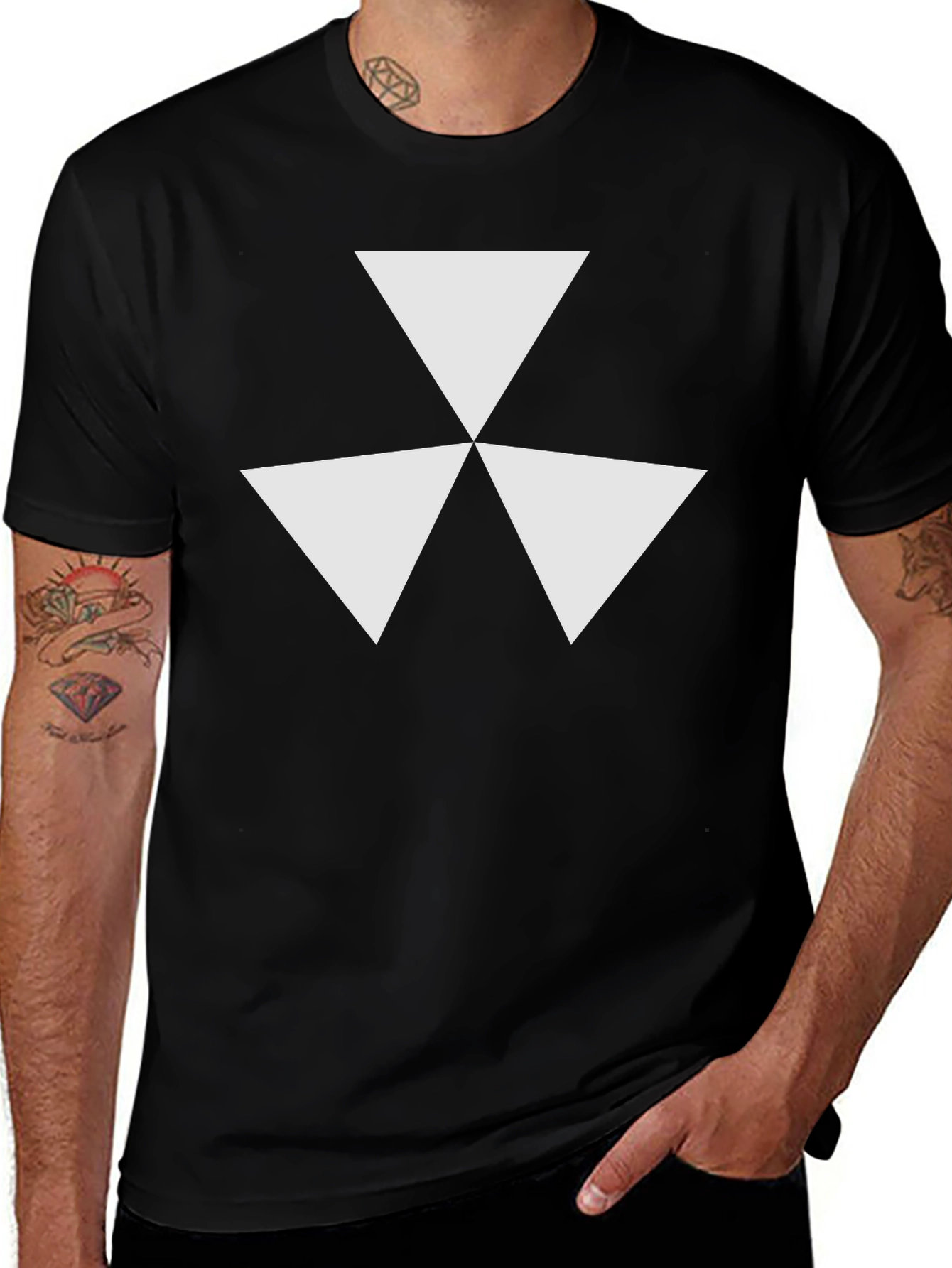 Geometric Triangle Design Tee - Modern Style