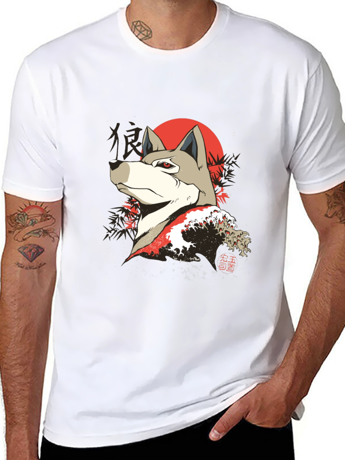 Japanese Wolf Graphic Tee - Unique Design