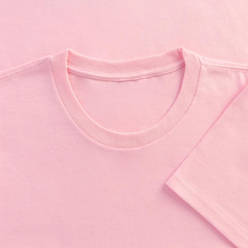 Fairy flys over a dreamcastle