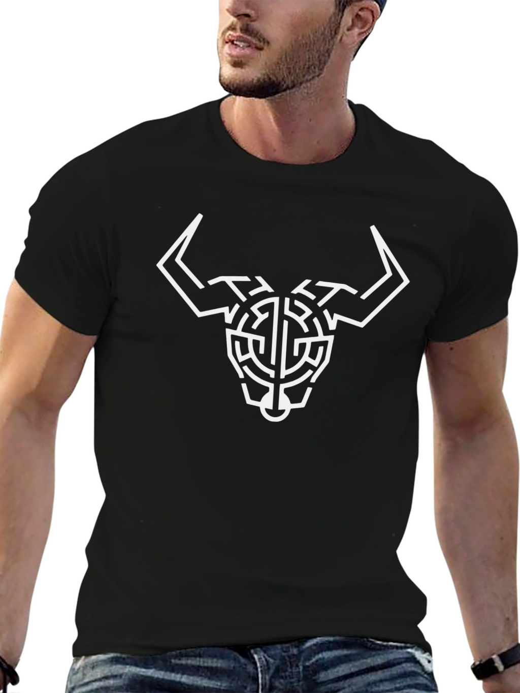 Geometric Bull Head Graphic Tee - Black