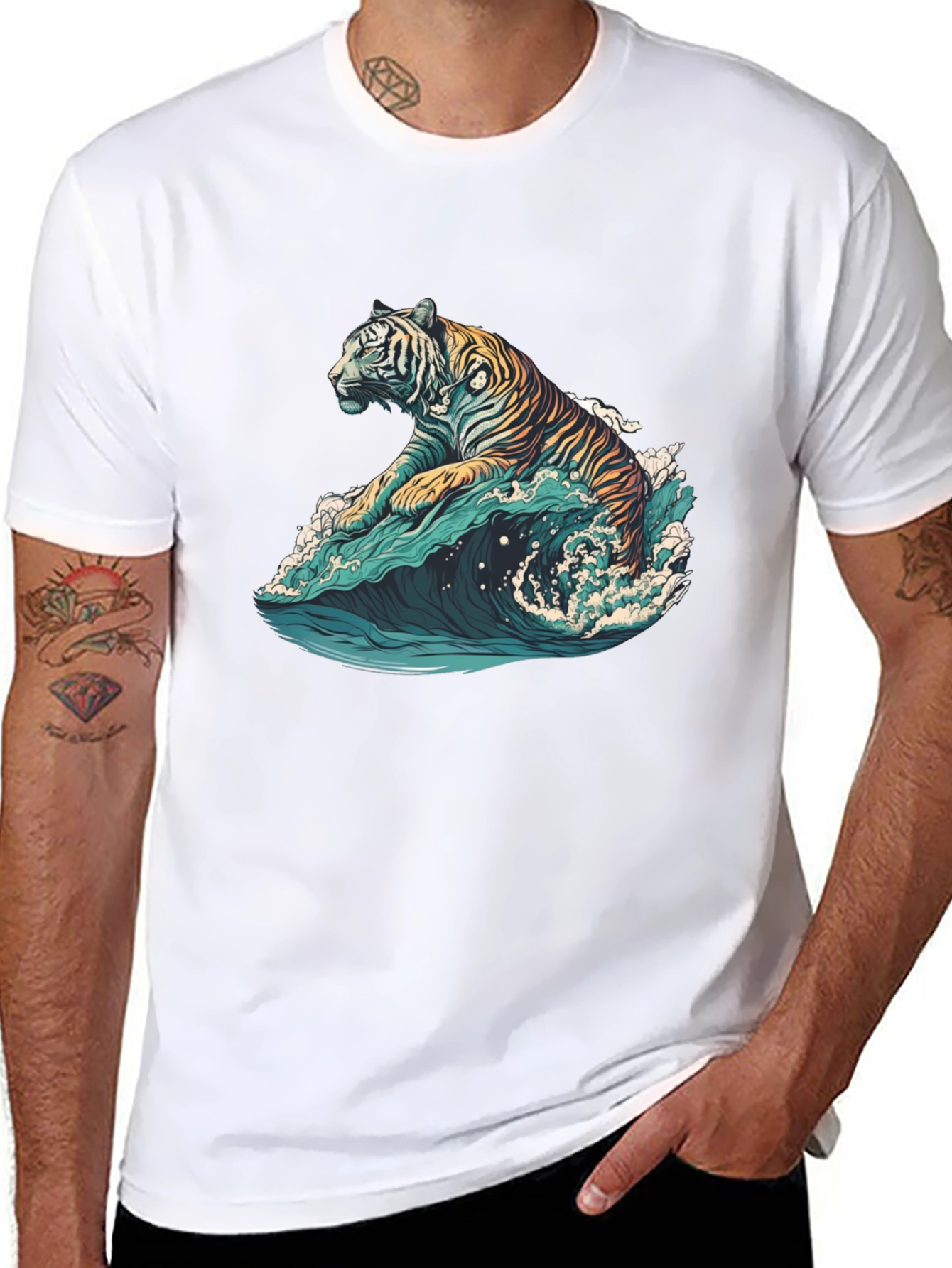 Tiger Wave Graphic Tee - Black