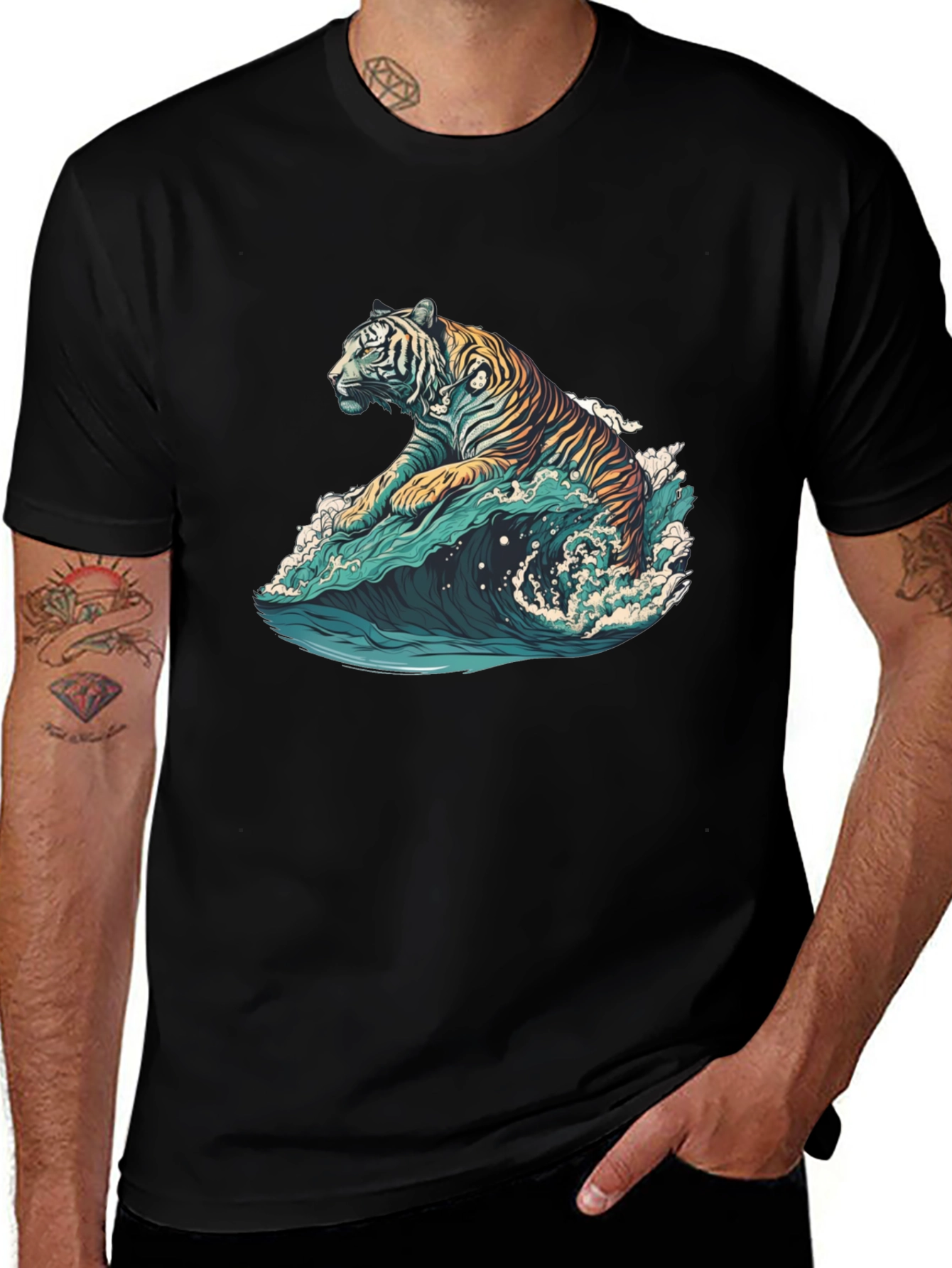 Tiger Wave Graphic Tee - Black